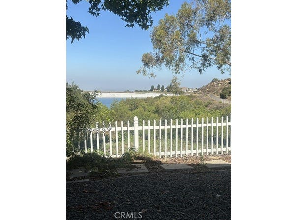 7083 E Shorecrest, Anaheim, CA 92807