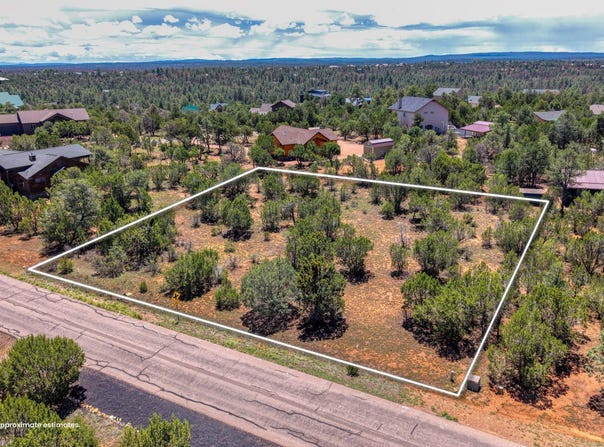 2277 Sunrise Road, Overgaard, AZ 85933
