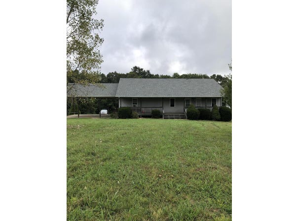 7062 Will Jackson Road, Cadiz, KY 42211