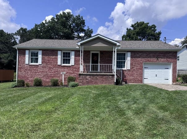 226 E Whitby Road, SHADY SPRING, WV 25918