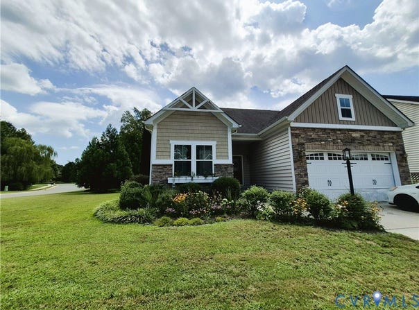 7434 S Franklins Way, New Kent, VA 23141