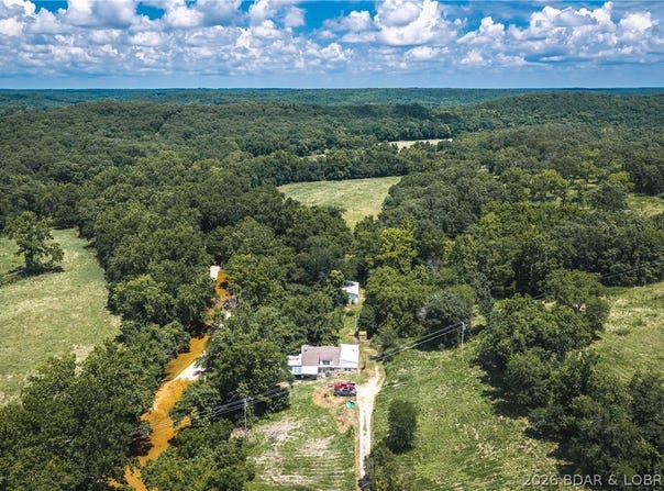 3995 Coffey Hollow Road, Macks Creek, MO 65786