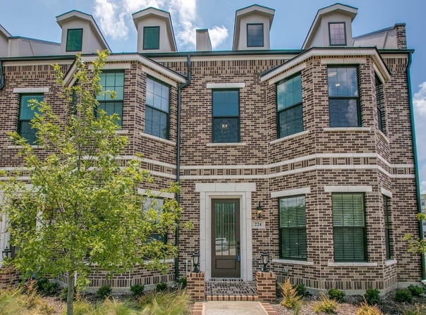 224 Morningside Drive, Roanoke, TX 76262