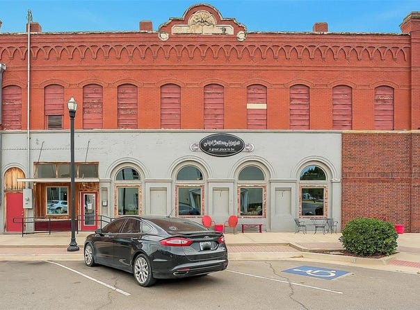 100 W 4th Street, Hobart, OK 73651