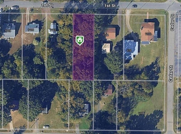 First St, Eden, NC 27288