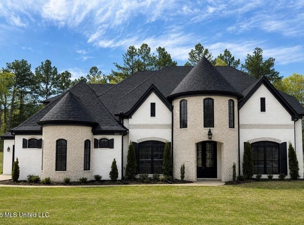 206 Poplar Lane, Holly Springs, MS 38635