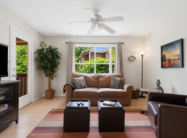 8210 Bent Tree Rd, Austin, TX 78759