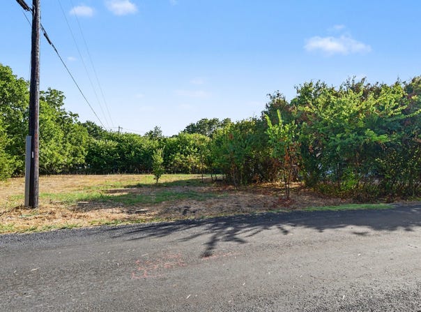 County Road 930, Nevada, TX 75173
