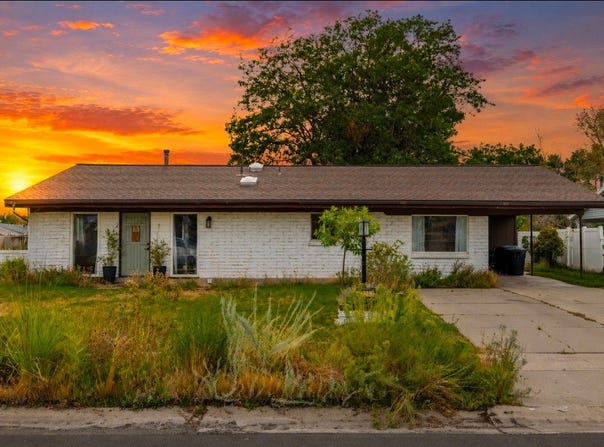 10368 S CROCUS St, Sandy, UT 84094