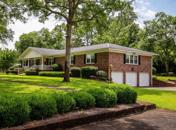 204 Pine Street, Bamberg, SC 29003