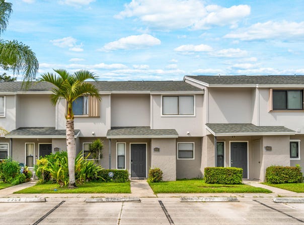 3703 Inlet Circle, Greenacres, FL 33463