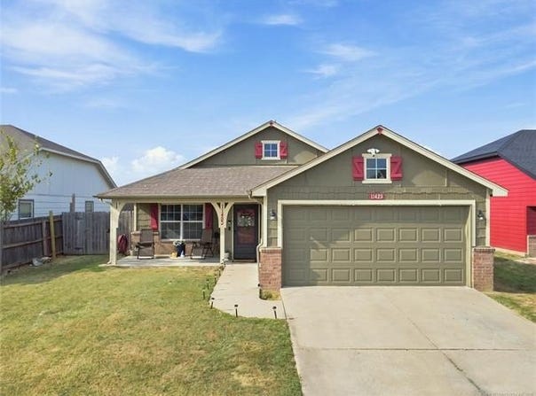 11423 E 110th Place N, Owasso, OK 74055