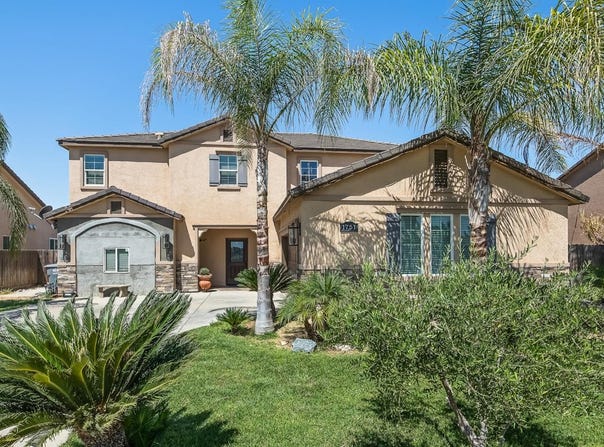 1751 Mitchell Street, Selma, CA 93662