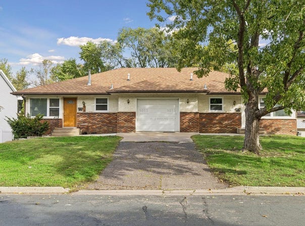 1015 43 1/2 Avenue NE, Columbia Heights, MN 55421