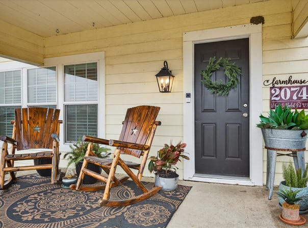 2074 W Fm 922, Valley View, TX 76272
