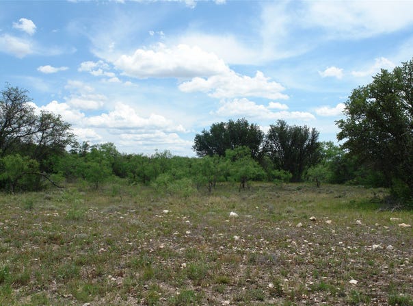 3135 CR 4131, Eden, TX 76837