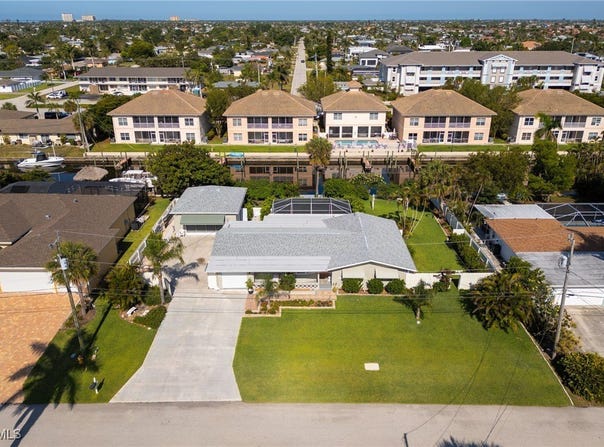 5128 York Court, Cape Coral, FL 33904