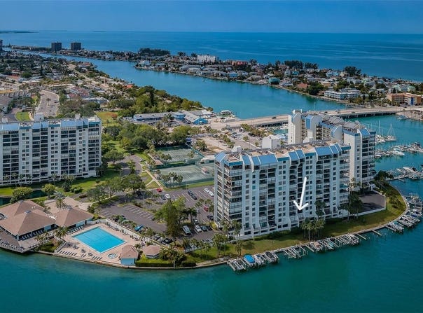 9495 BLIND PASS Road, ST PETE BEACH, FL 33706