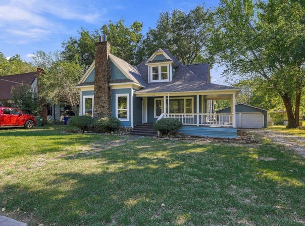 512 E Main Street, Whitesboro, TX 76273