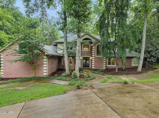 26 Bridlepath Drive, Jackson, TN 38305
