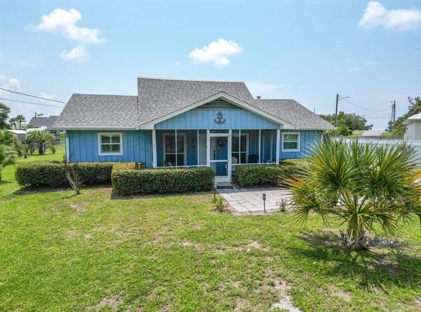 73 1st St, Mexico Beach, FL 32456