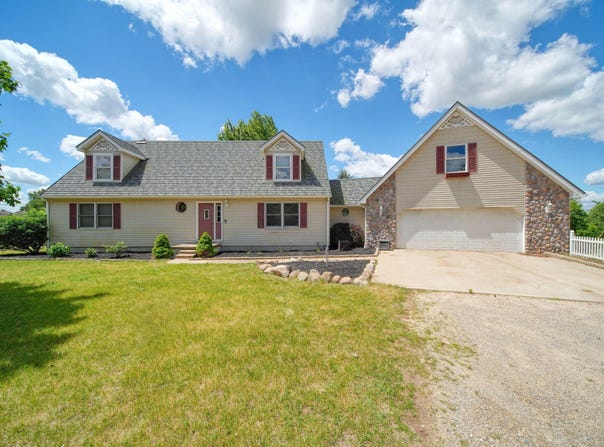 10770 Brix Highway, Brooklyn, MI 49230