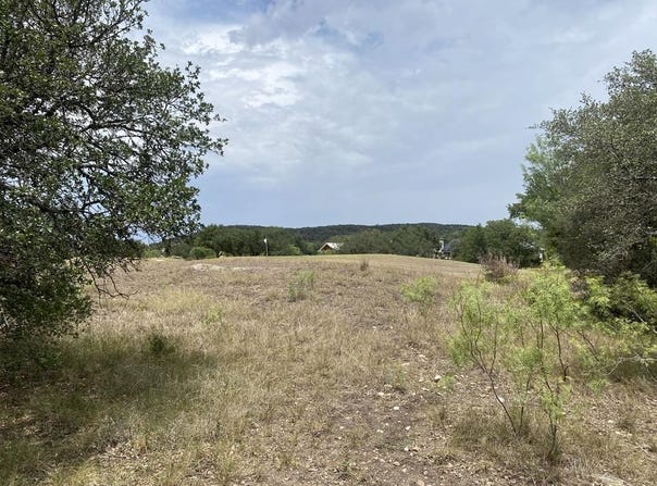 1225 Mountain Valley Drive, Concan, TX 78838