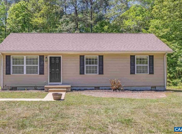 82 DAVIS LN, FORK UNION, VA 23055