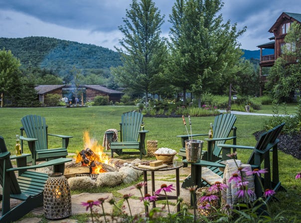 7 Whiteface Inn Ln, Lake Placid, NY 12946