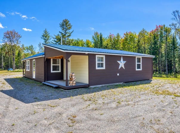22 Bear Mountain Road, Fairfield, ME 04937