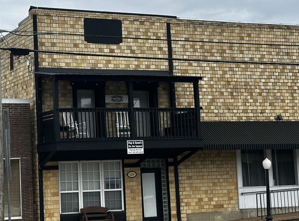 118 E Main Street, Mountain View, AR 72560