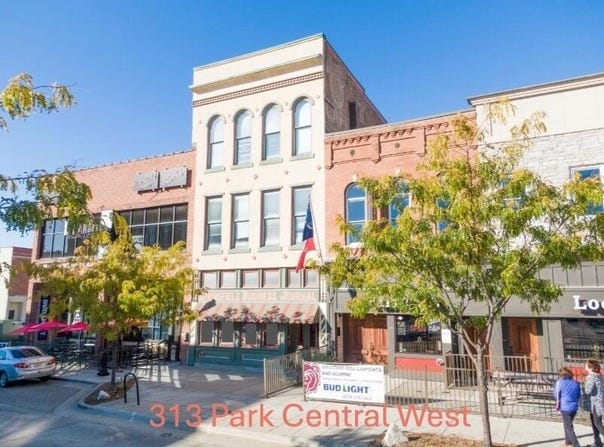 313 Park Central W, Springfield, MO 65806