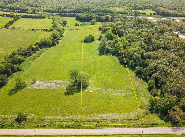 Country Trails Road, Conway, MO 65632