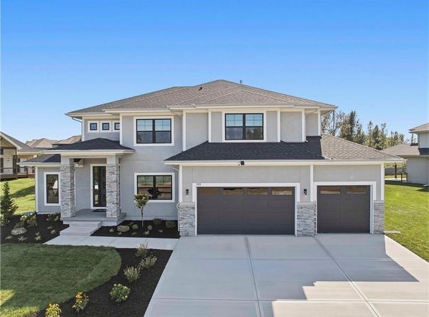 509 Turnbridge Drive, Raymore, MO 64083