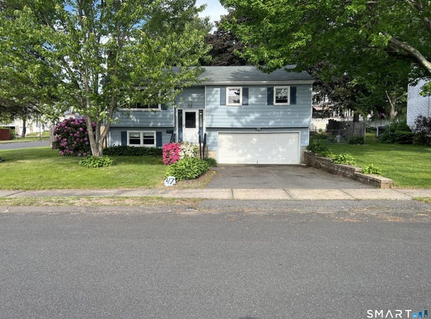 47 Robin Street, Bristol, CT 06010