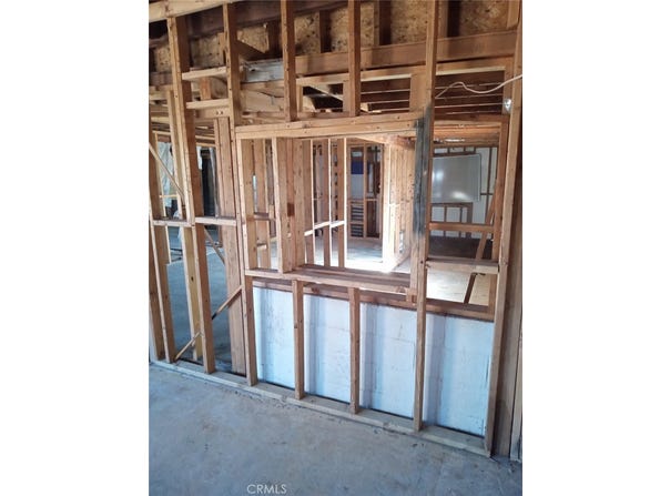 208 Race Street, Needles, CA 92363