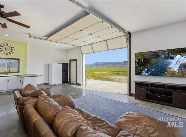 161 E 200 N, Fairfield, ID 83327