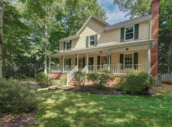 1890 AMBERFIELD DR, Charlottesville, VA 22911