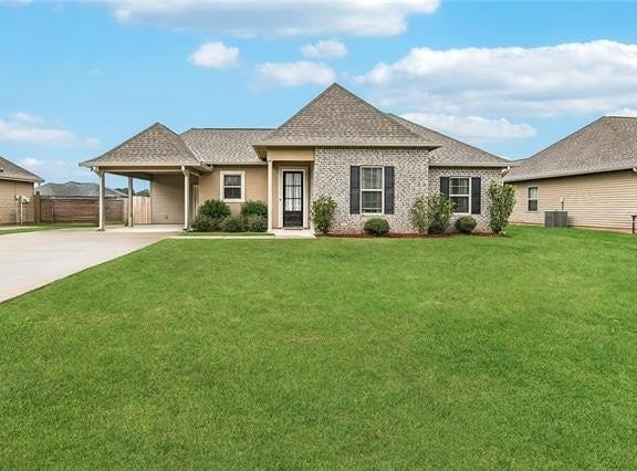 18187 GREY WOLF Trail, Loranger, LA 70446