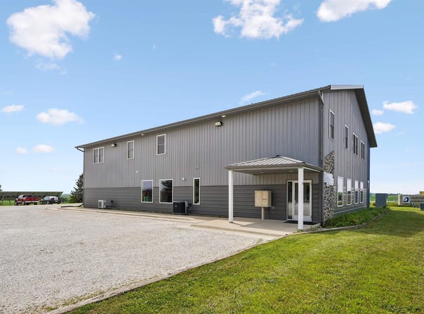 410 Campus Drive, Calmar, IA 52132