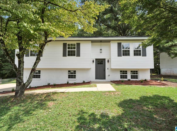 413 DEBBY LANE, ADAMSVILLE, AL 35005