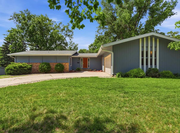 201 W Elm St, Luverne, MN 56156