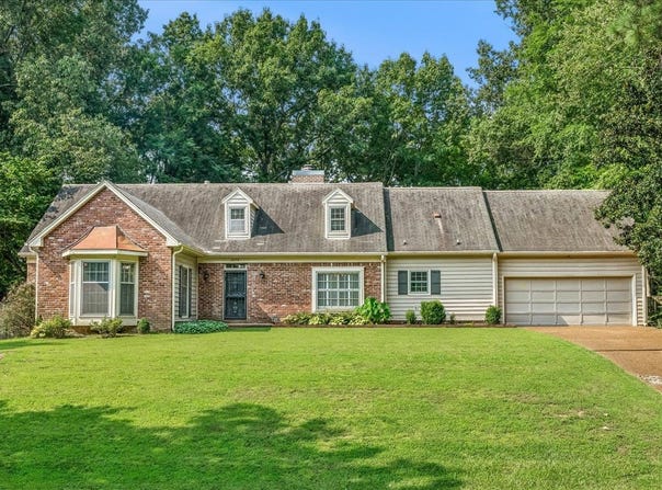 3078 CIRCLE GATE Dr, Germantown, TN 38138