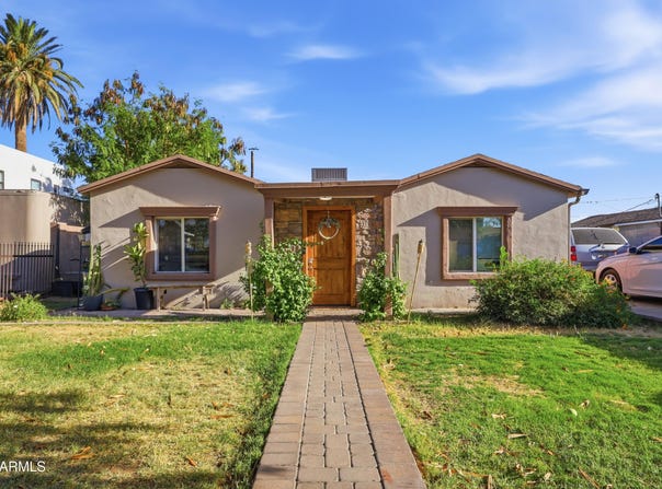 1911 E HARVARD Street, Phoenix, AZ 85006
