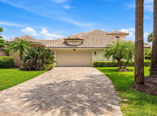 162 Whaler Drive, Melbourne Beach, FL 32951