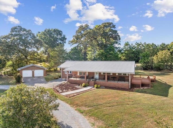 201 Hwy 286, CHATSWORTH, GA 30705