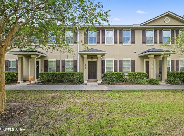 2738 HOLLYBROOK Lane, Orange Park, FL 32073