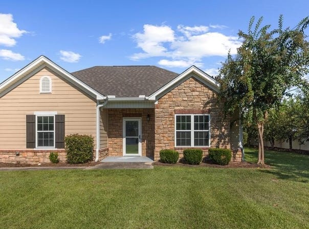 310-3 Hidden Creek Circle, Dothan, AL 36301