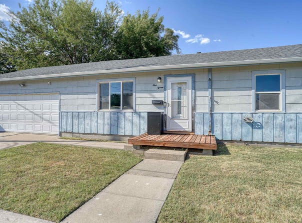 415 E Avenue A, McPherson, KS 67460