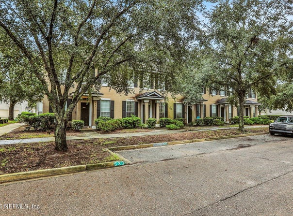 535 HOPEWELL Drive, Orange Park, FL 32073